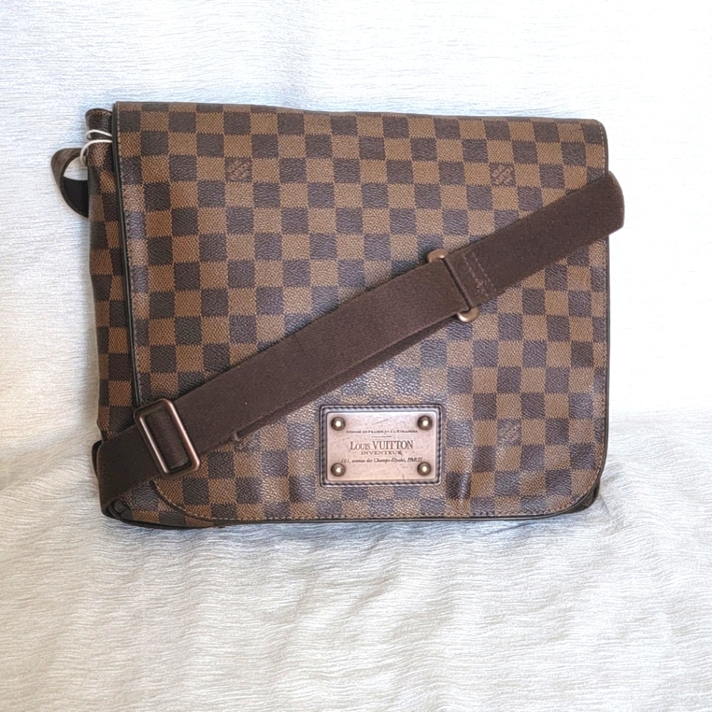 100% LOUIS VUITTON Damier Ebene Brooklyn MM Messenger bag